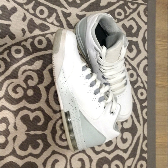 Nike Other - Nike Air Jordans Fight origin 2 Barely Used